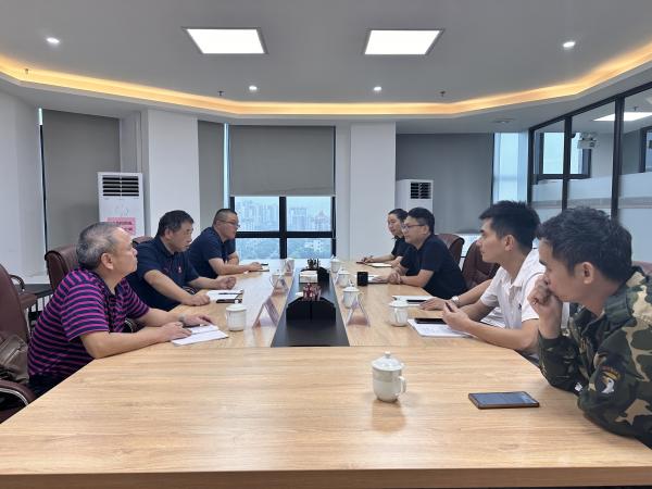 市林科所到賀電公司就儲備林工作進行交流.jpg